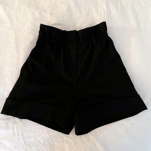 ARITZIA Sunday Best Paperbag Shorts - Size 2